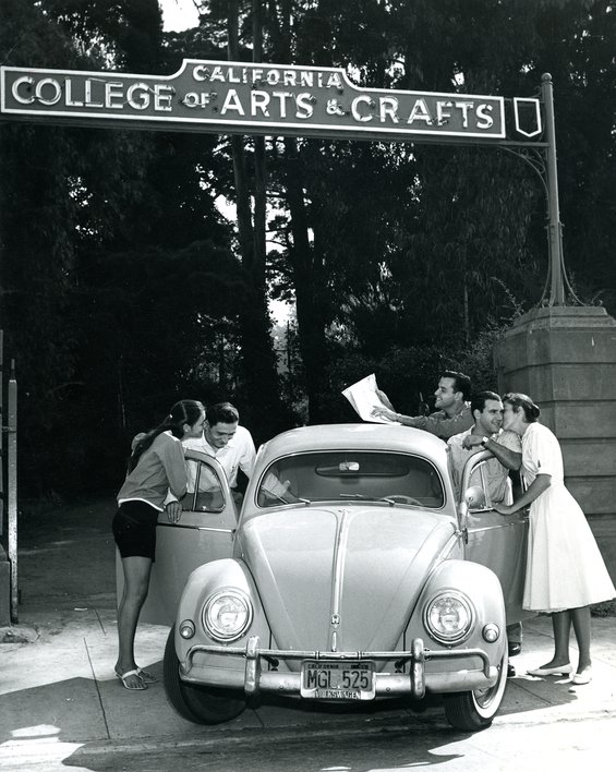 Broadway entrance gate, 1959