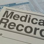 medical-g2bef4df9e_1280.jpg